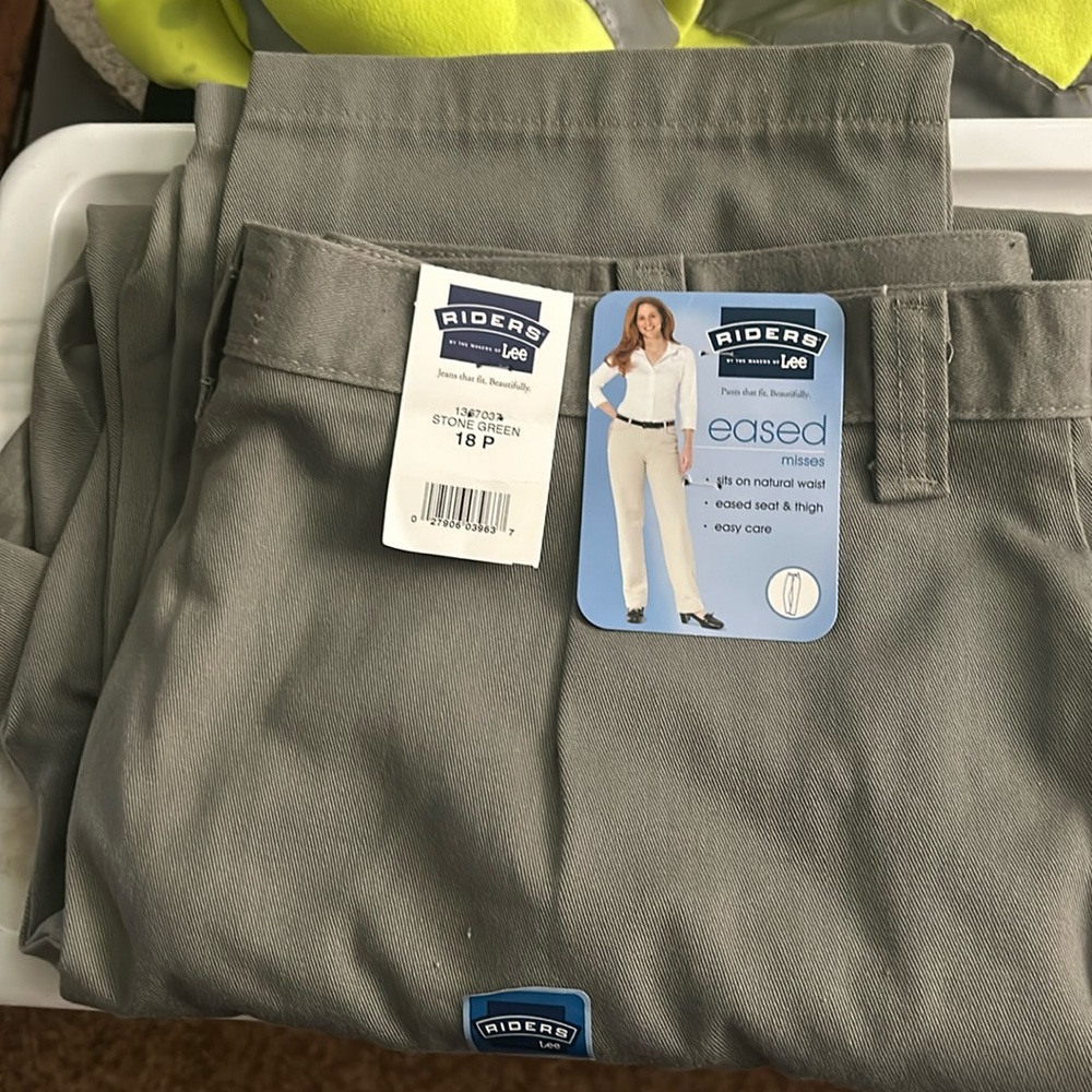 New with tags, never worn